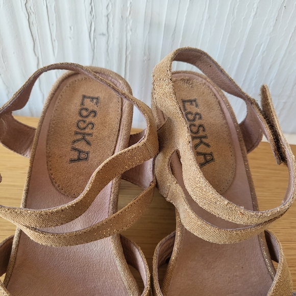Esska Women’s 38 Anthropologie US 7 - 7.5 Tan Leather Gold Shimmer Strappy Heels - Picture 14 of 16